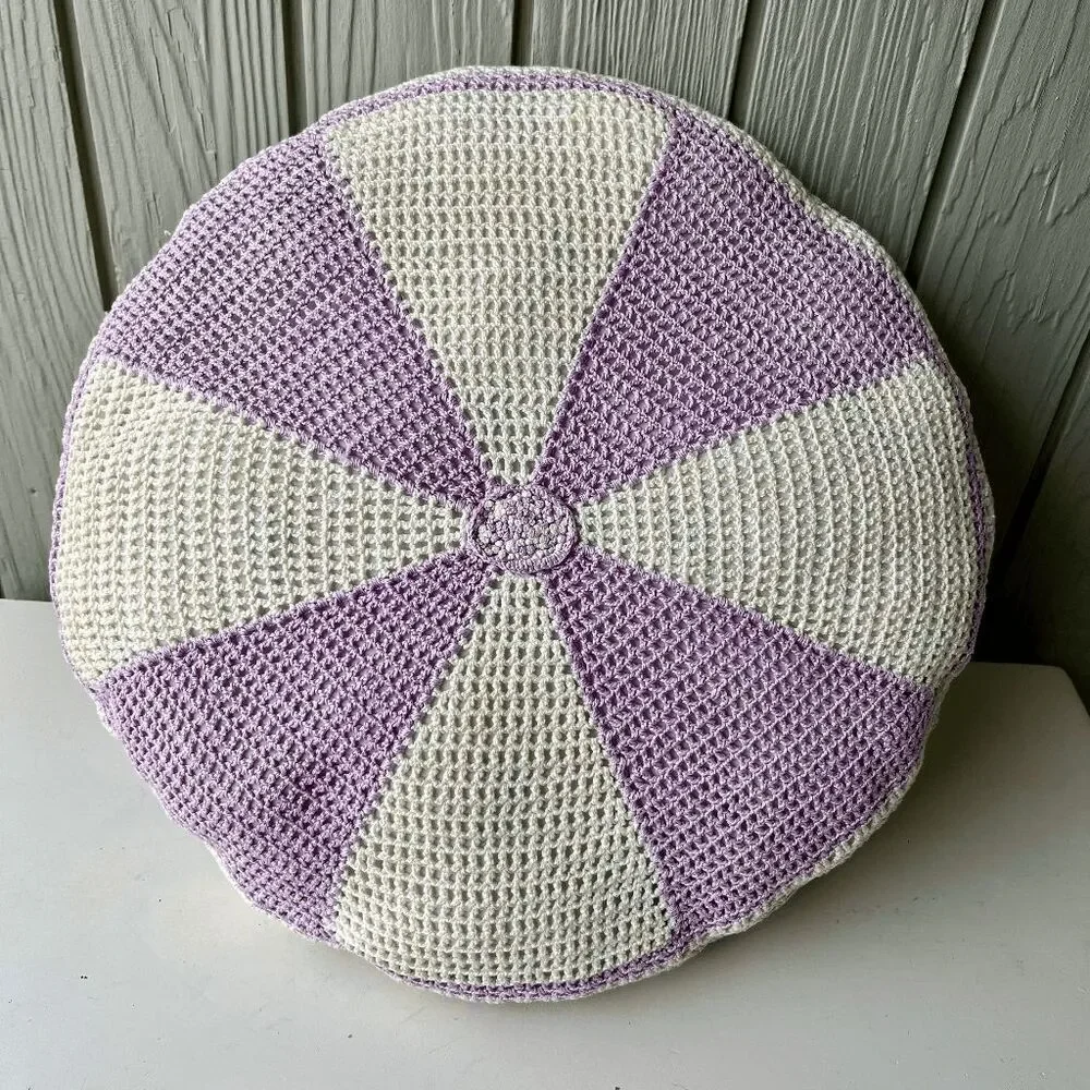 VTG Hand-Crocheted Round Pillow | Lavender & White Pinwheel Pattern | Refreshed